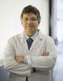 Médico Experto en narcología Ricky Santeugini Artusa